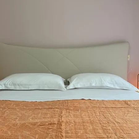 33bs New Bazaar Appartement Tirana