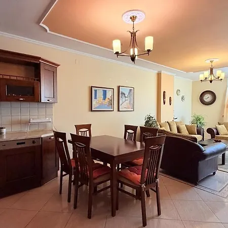 Appartement 33bs New Bazaar Tirana